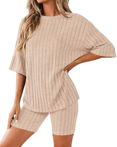 KIRUNDO Ribbed Shorts Set in Beige
