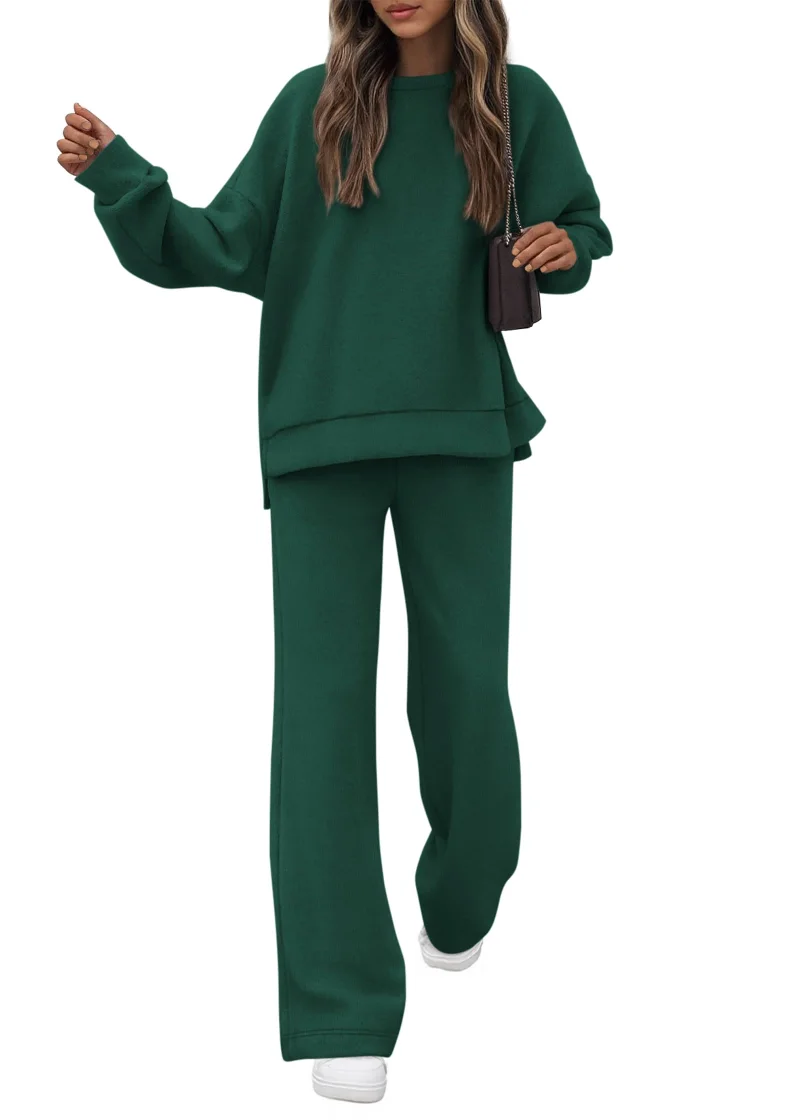 KIRUNDO Wide Leg Sweatsuit Set in Dark Green