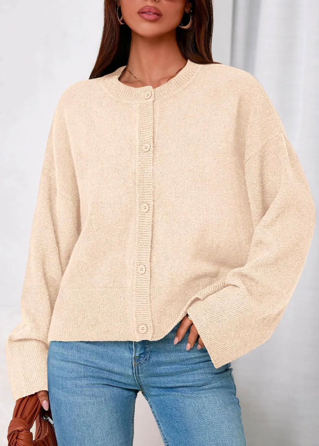 KIRUNDO Oversized Cardigan in Cream, view 4