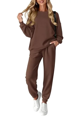KIRUNDO Jogger Sweatsuit Set in Brown
