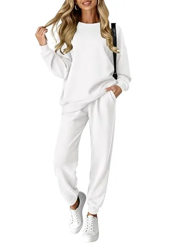 KIRUNDO Jogger Sweatsuit Set in White