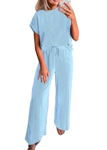 KIRUNDO Textured Tee and Pant Lounge Set in Light Blue