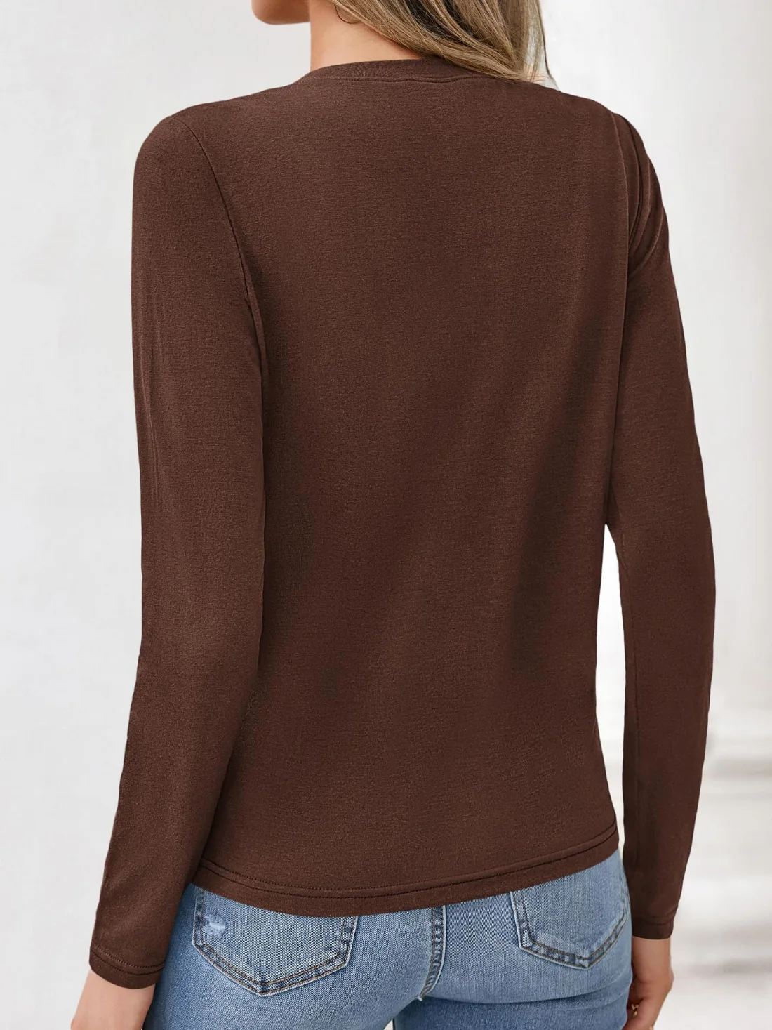 KIRUNDO Basic Crewneck Long Sleeve Top in Brown, view 3