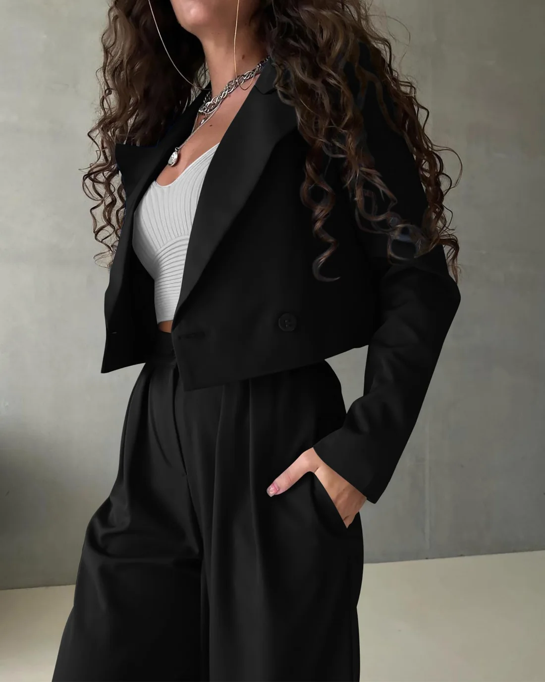 KIRUNDO Business Pant Suit Set in Black, view 4