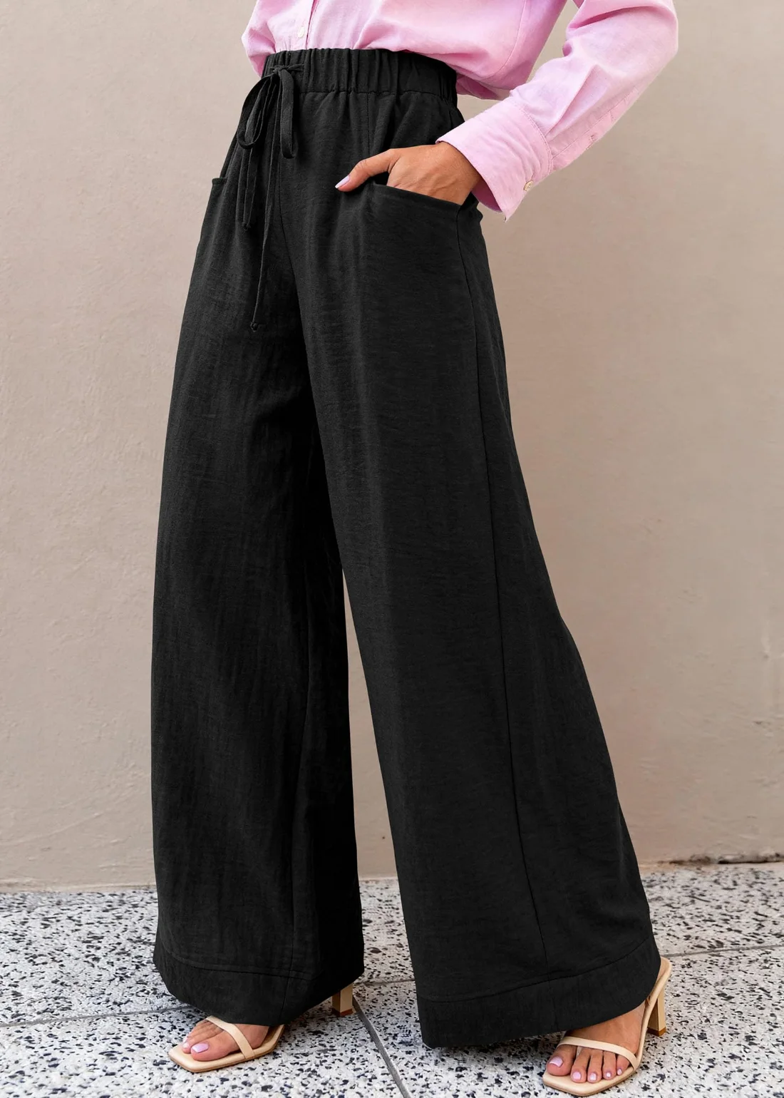 KIRUNDO Drawstring Palazzo Pants in Black, view 3