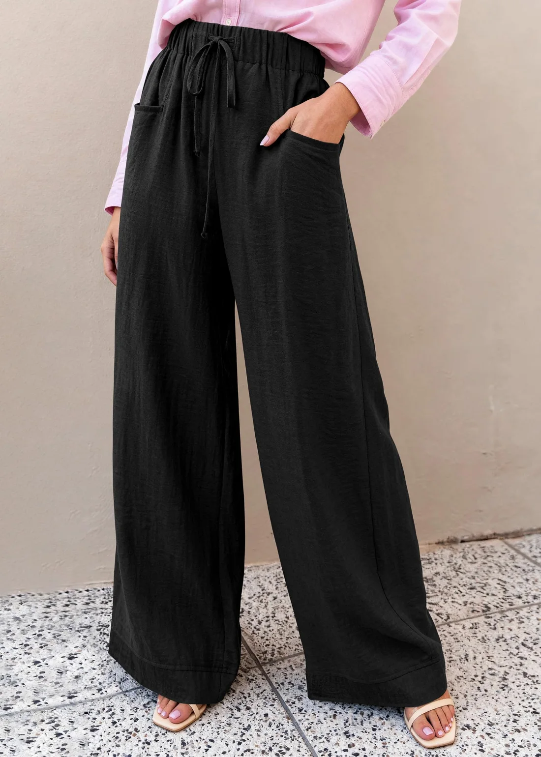 KIRUNDO Drawstring Palazzo Pants in Black, view 4