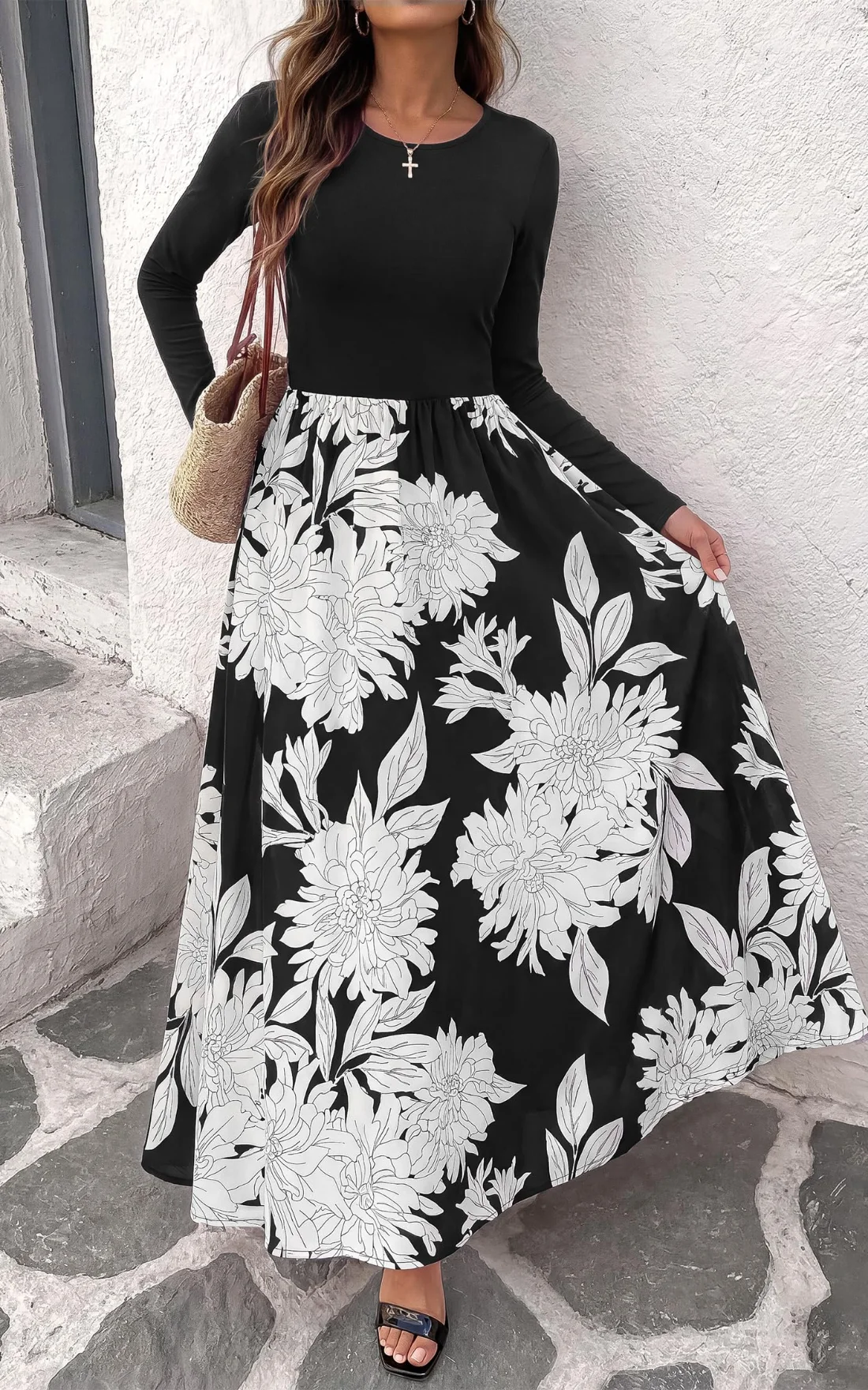 KIRUNDO Floral Long Sleeve Flowy Maxi Dress in Black, view 5