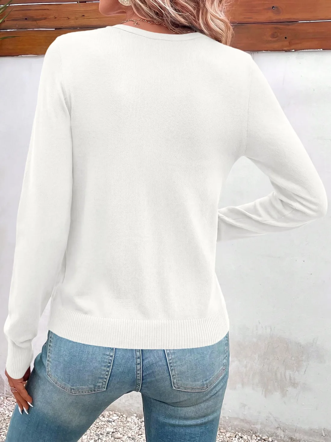 KIRUNDO Lightweight Button-Down Cardigan in White, view 3