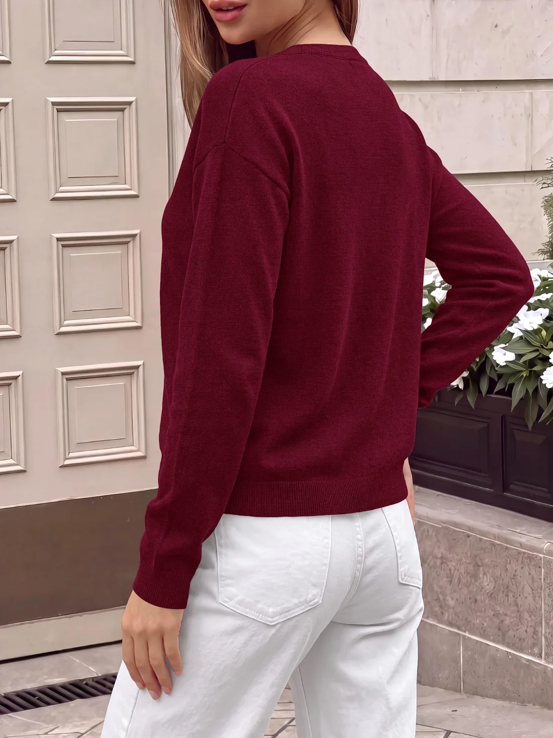 KIRUNDO Lightweight Crewneck Sweater in Burgundy, view 3