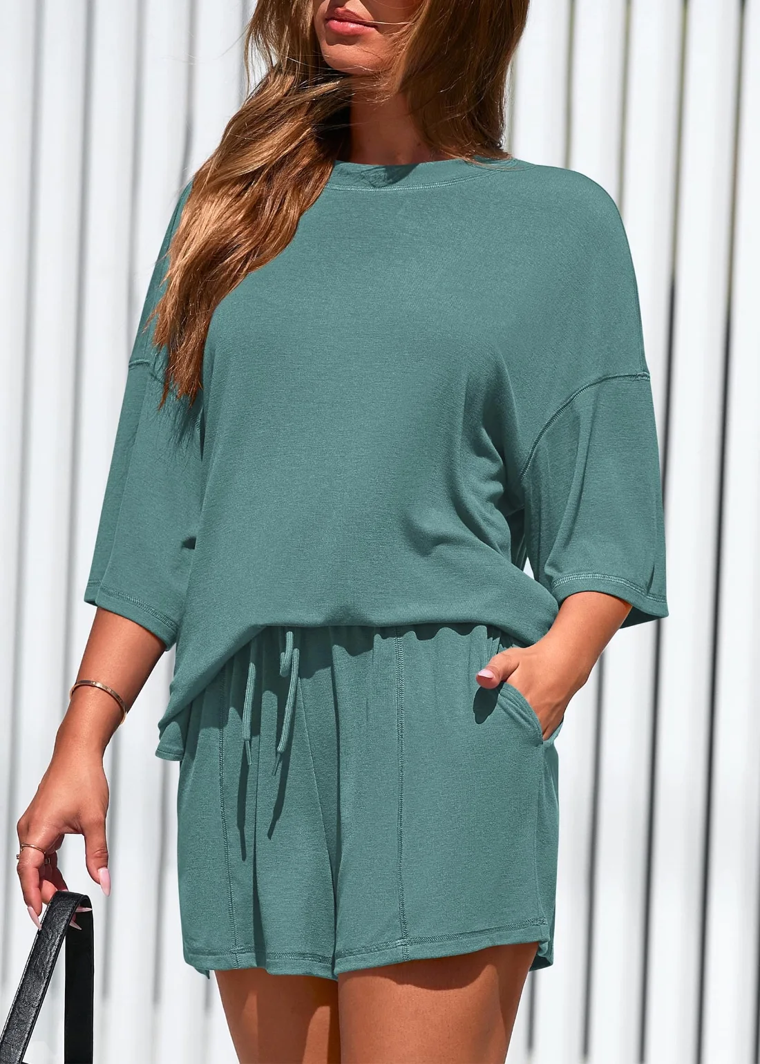 KIRUNDO Oversized Tee and Shorts Set in Fruit Green, view 5