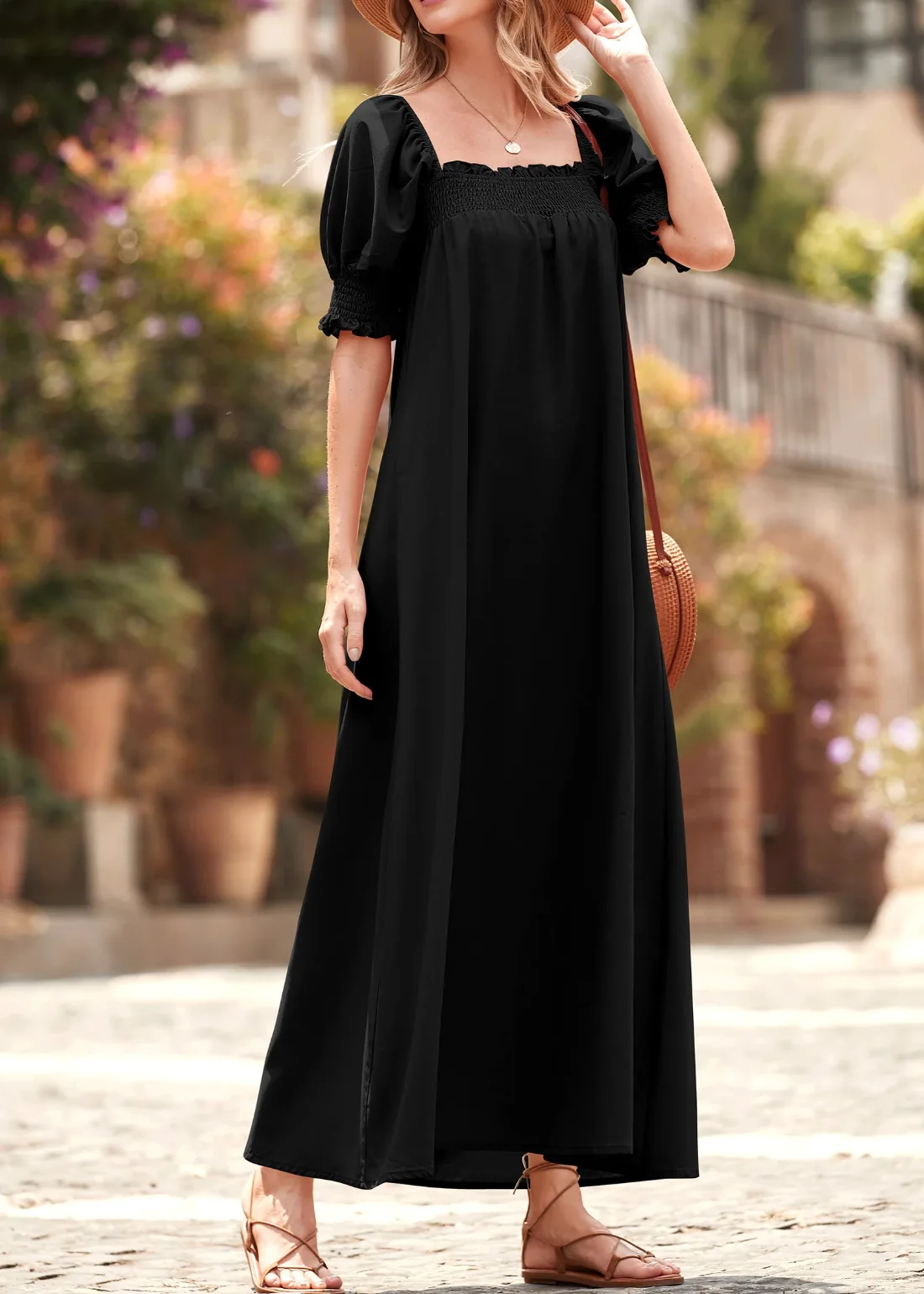 KIRUNDO Puff Sleeve Maxi Dress in Black, view 3