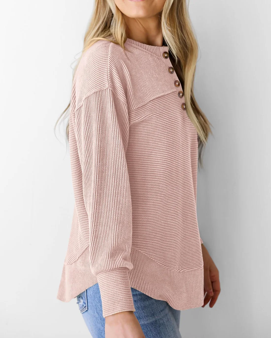 KIRUNDO Ribbed V-Neck Henley Shirt in Beige, view 3