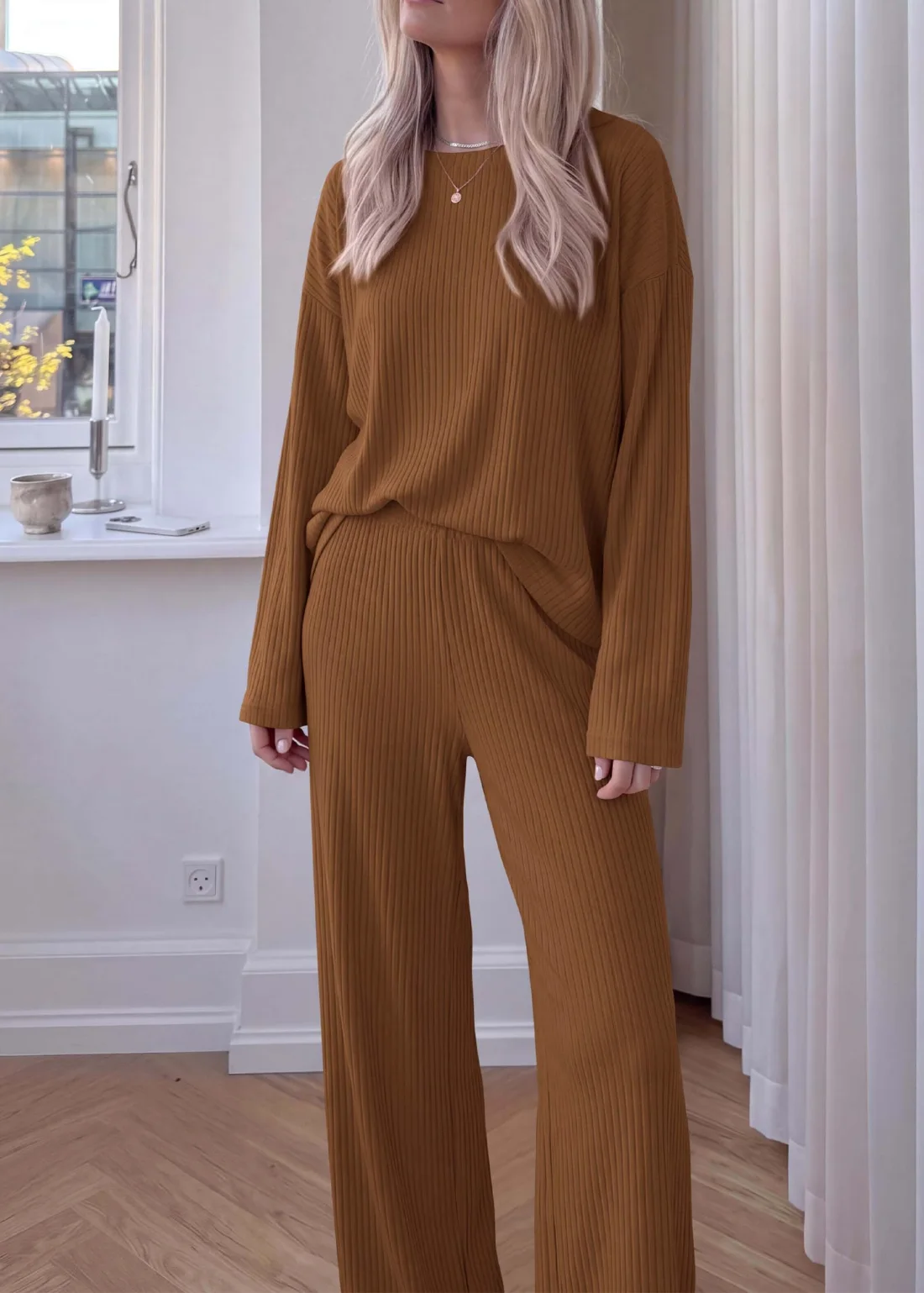 KIRUNDO Ribbed Wide Leg Lounge Set in Caramel, view 4