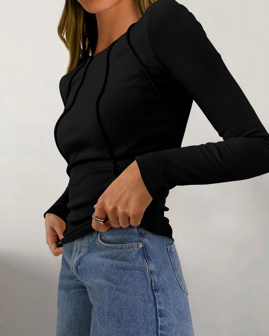 KIRUNDO Seamed Ribbed Long Sleeve Top in Black, view 6