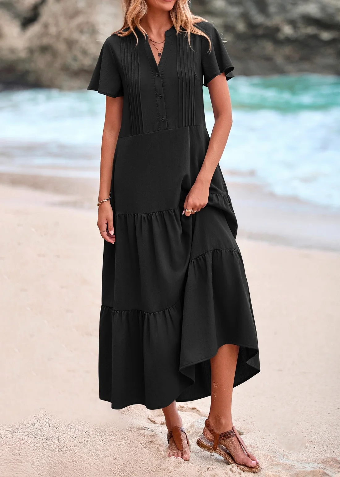 KIRUNDO Short Sleeve Pocket Maxi Dress in Black, view 3