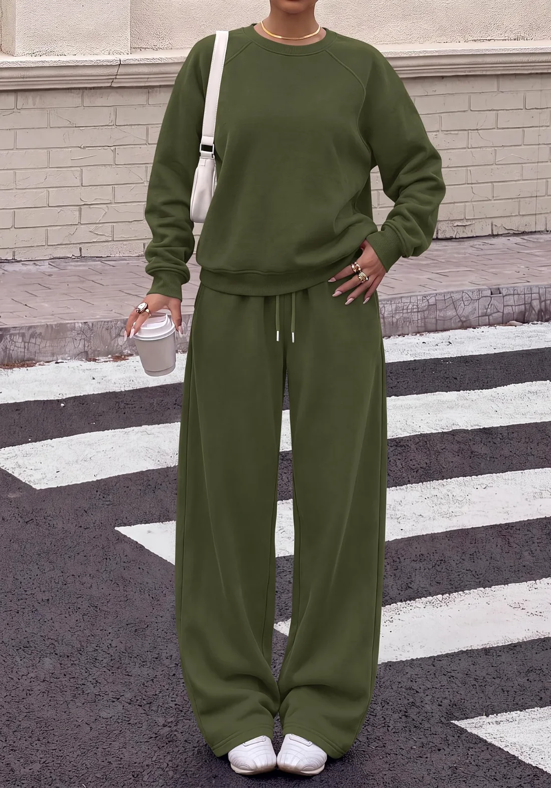 KIRUNDO Straight Leg Sweatsuit Set in Army Green, view 4