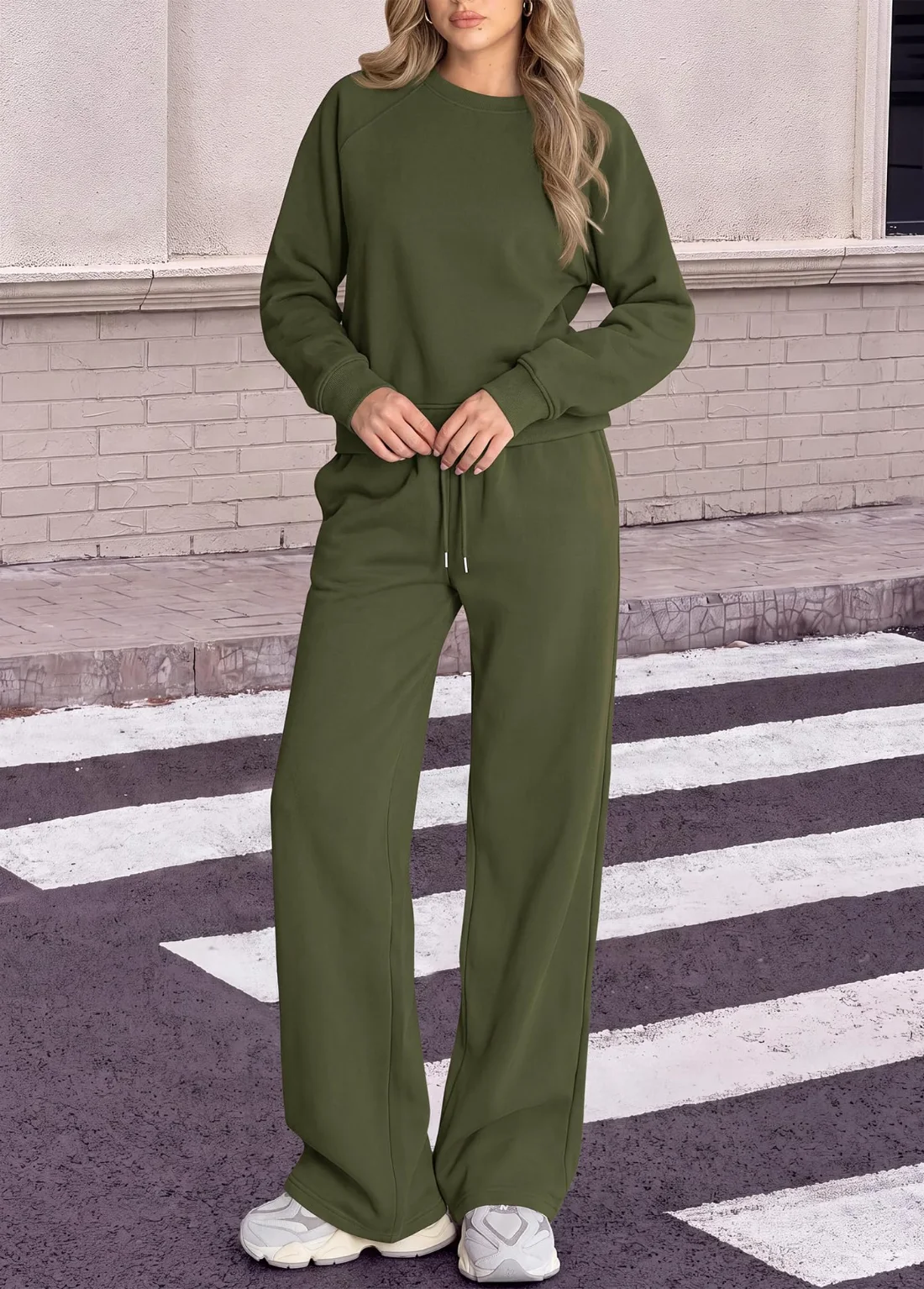 KIRUNDO Straight Leg Sweatsuit Set in Army Green, view 6